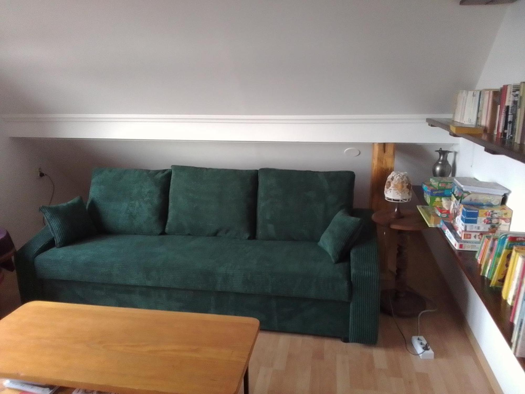A Kert Apartman Rezi Buitenkant foto