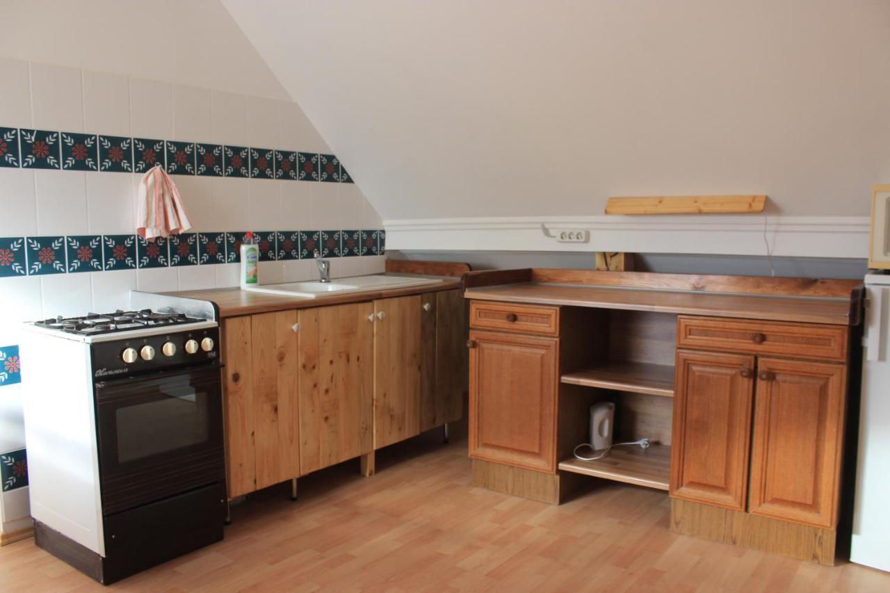 A Kert Apartman Rezi Buitenkant foto