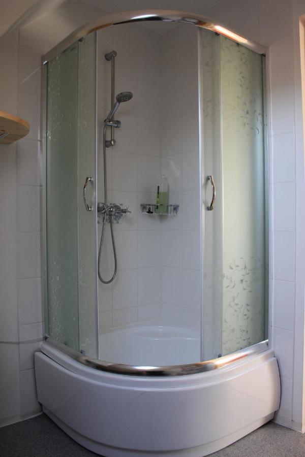 A Kert Apartman Rezi Buitenkant foto