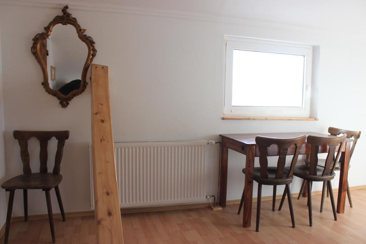A Kert Apartman Rezi Buitenkant foto